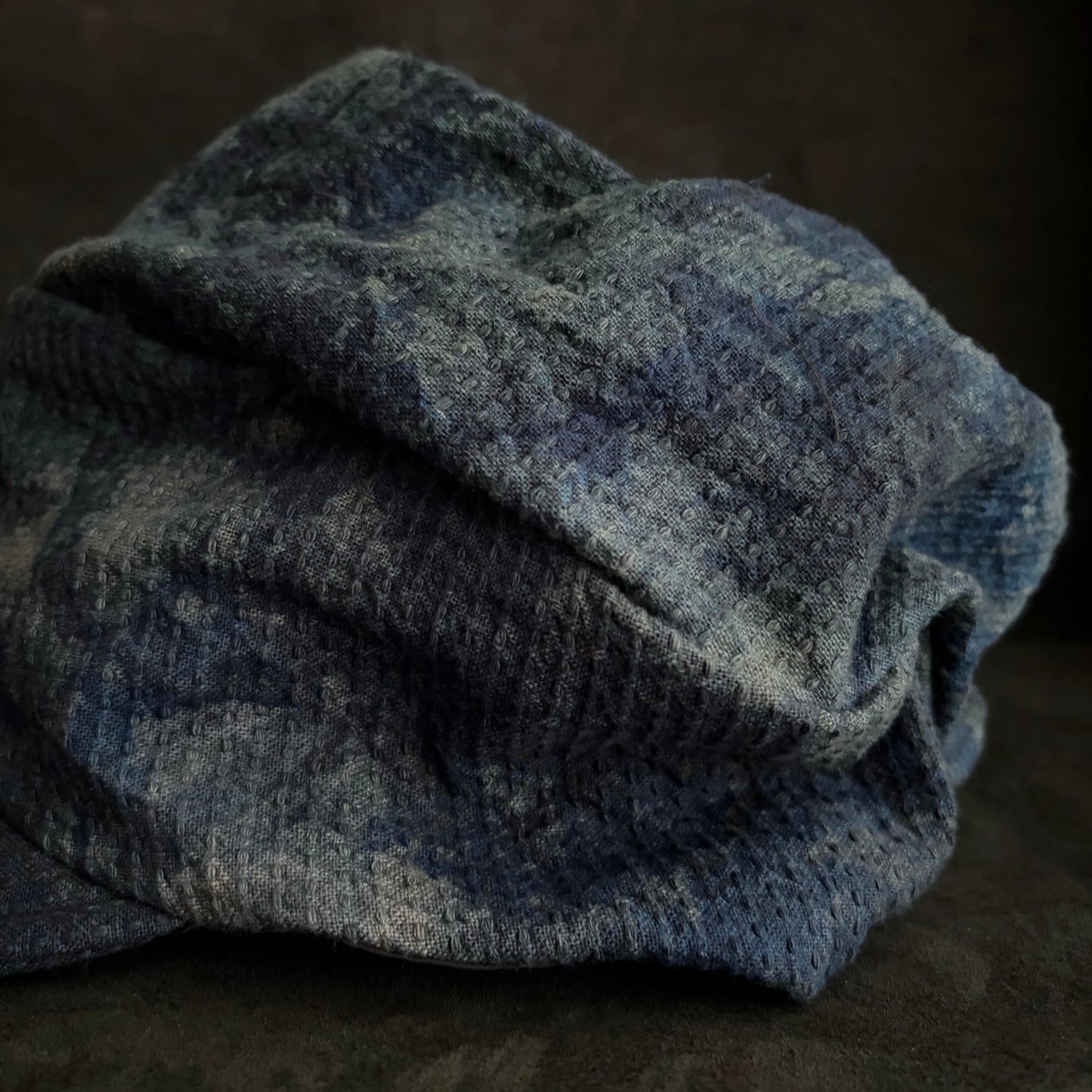 Unevenness dark indigo sashiko turn cap
