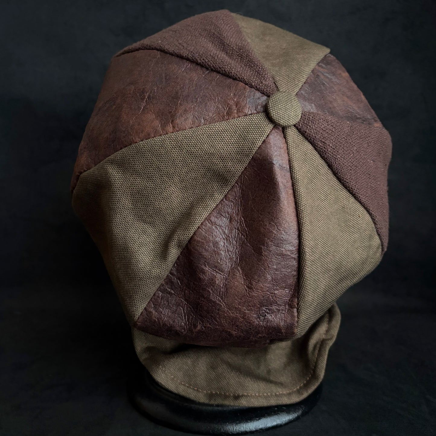 Bacchus leather mix casquette