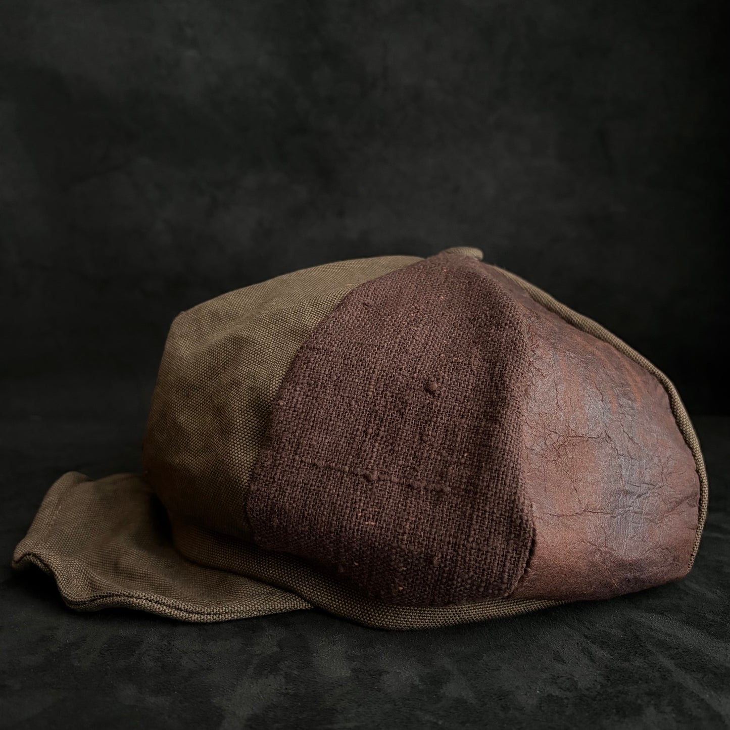 Bacchus leather mix casquette