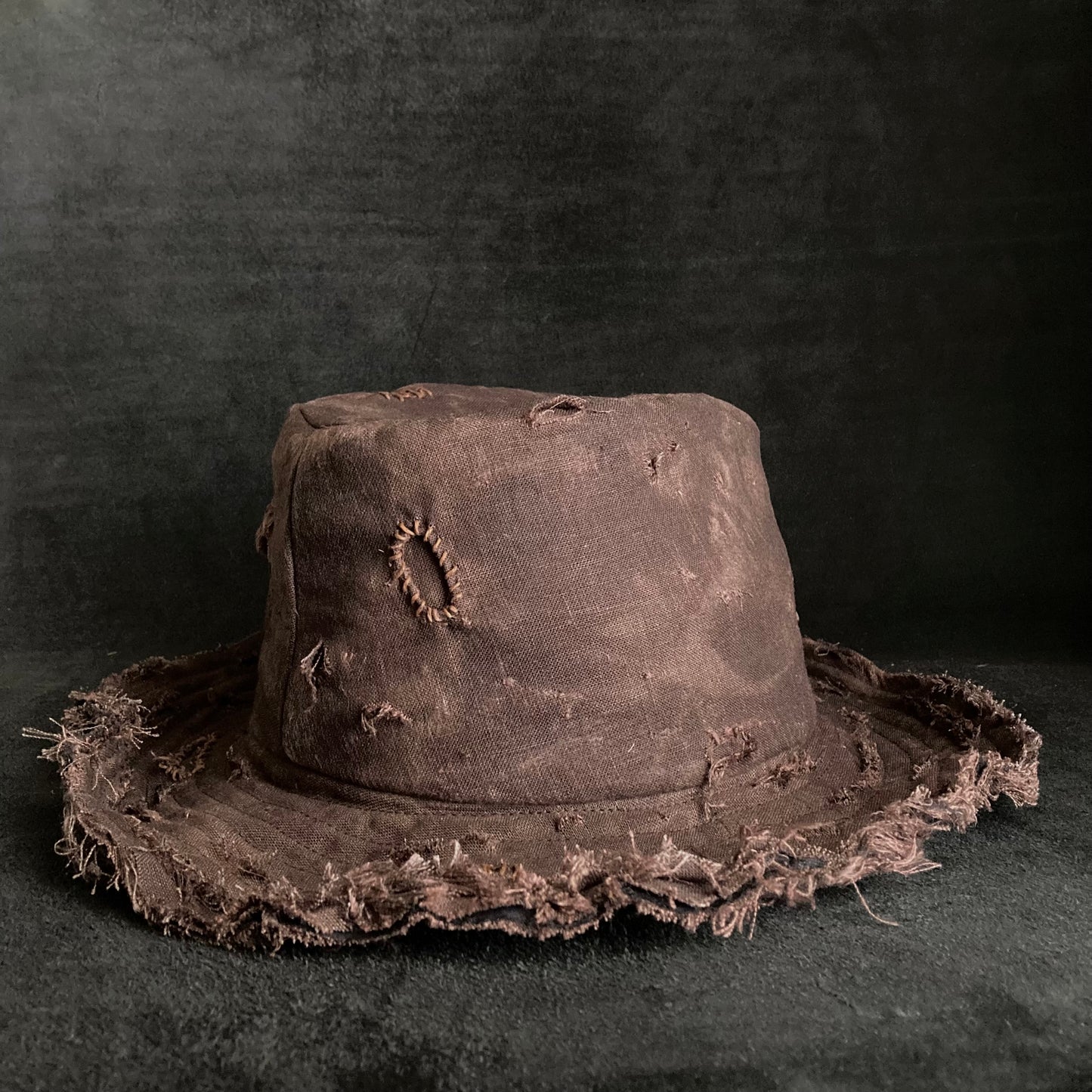 Mura brown  linen damage dirt  fedora hat