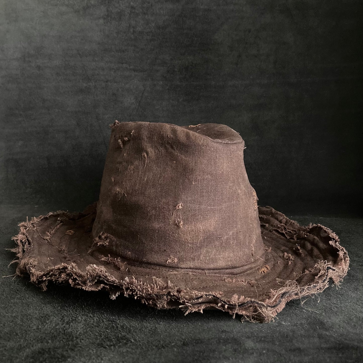 Mura brown  linen damage dirt  fedora hat