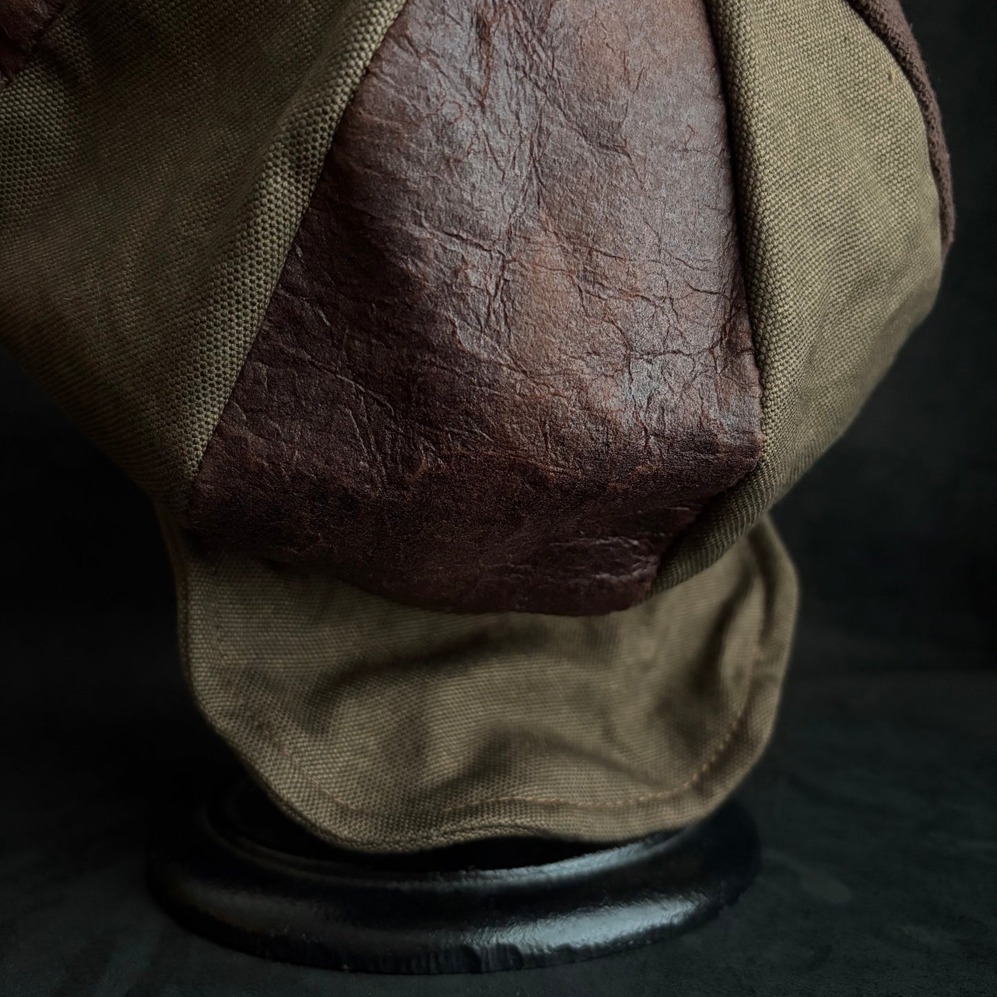 Bacchus leather mix casquette