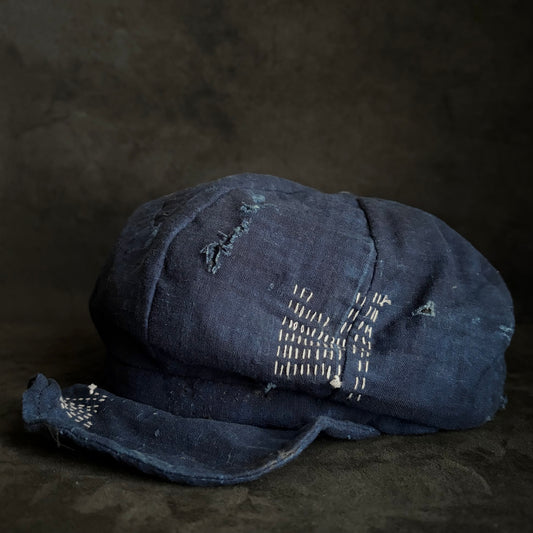Indigo dyed hand stitch damage casquette