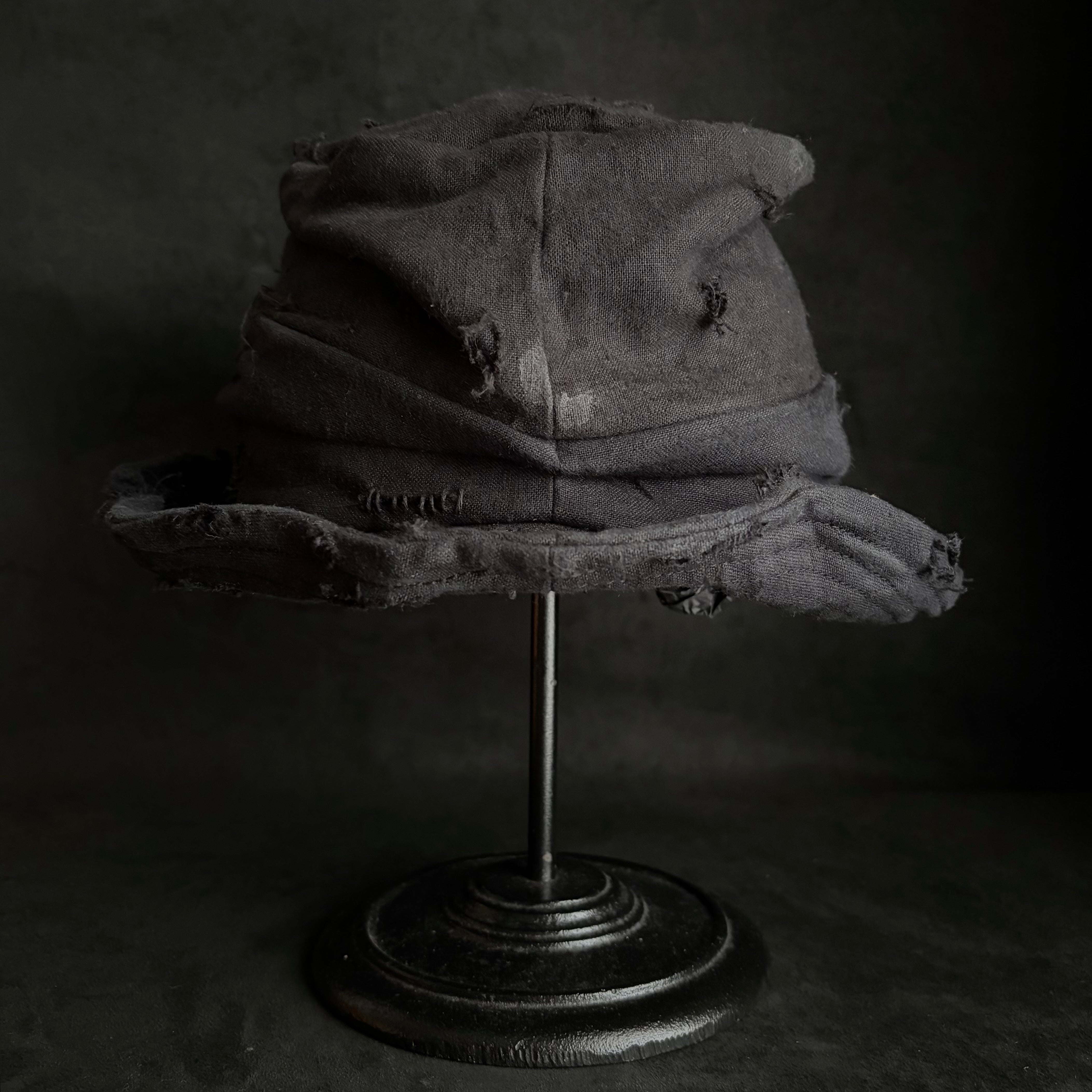リネン　キャスケット　triangleshat Black linen damage turn bucket hat – triangles hat