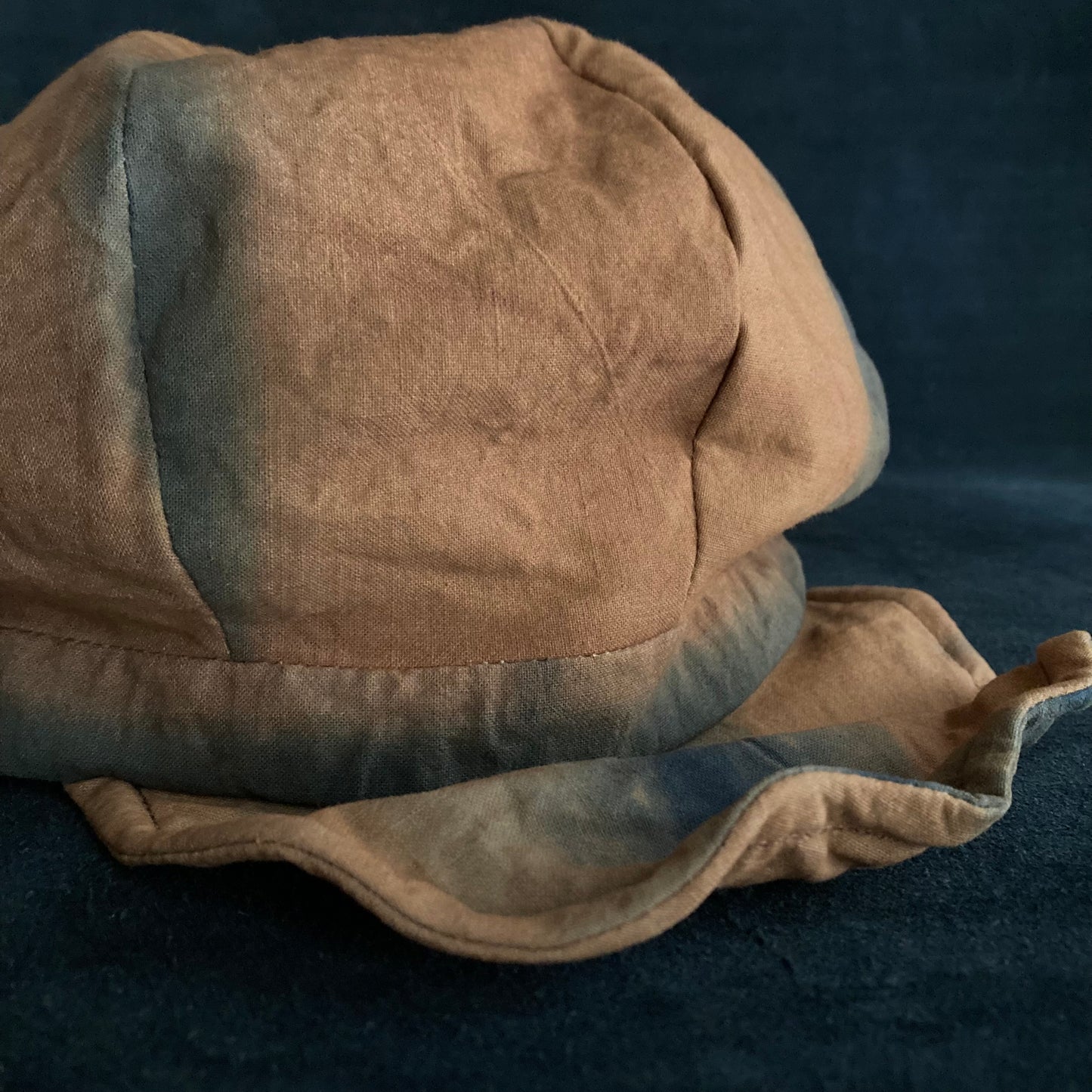 Persimmon dyed cotton casquette