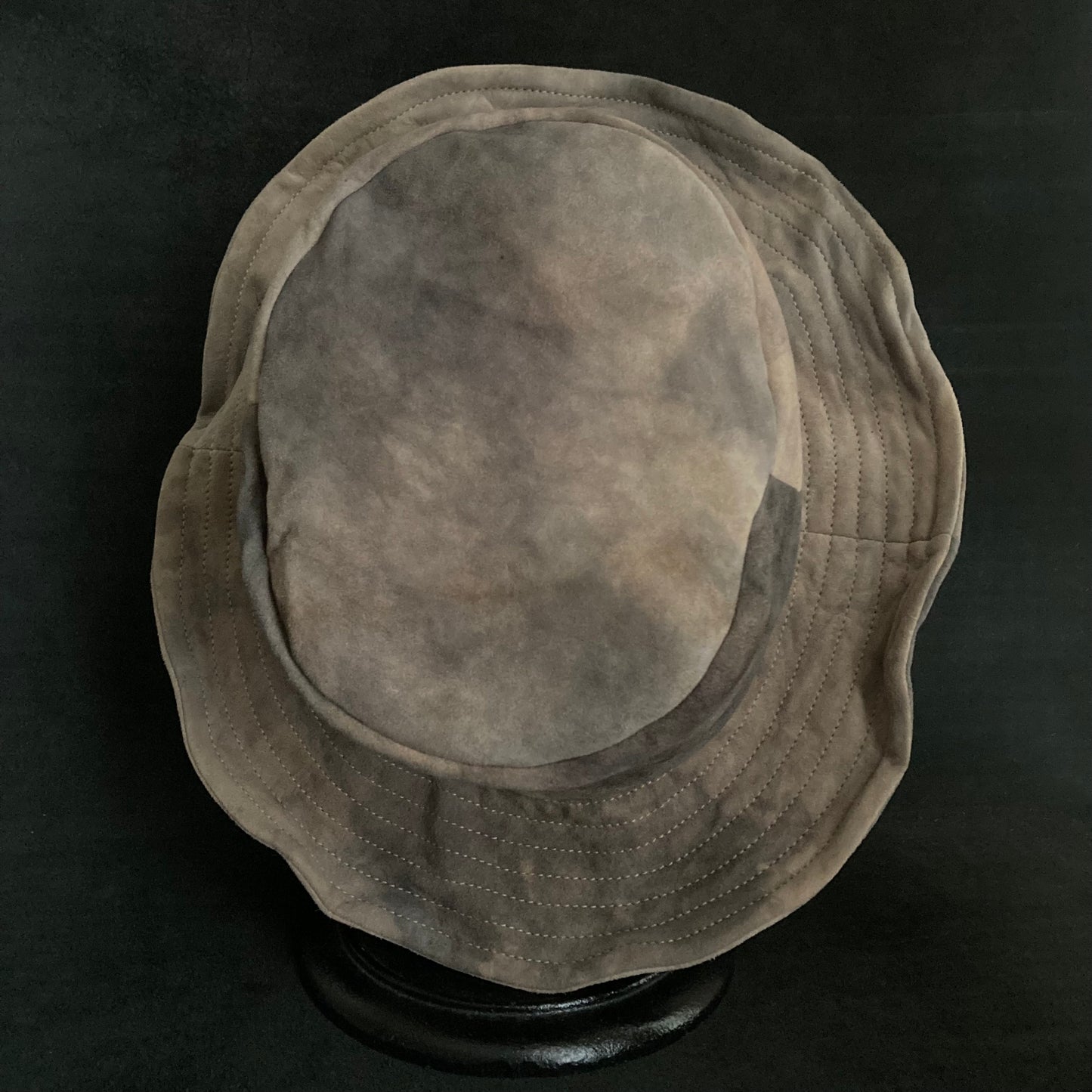 Cloudy sand color leather bucket hat