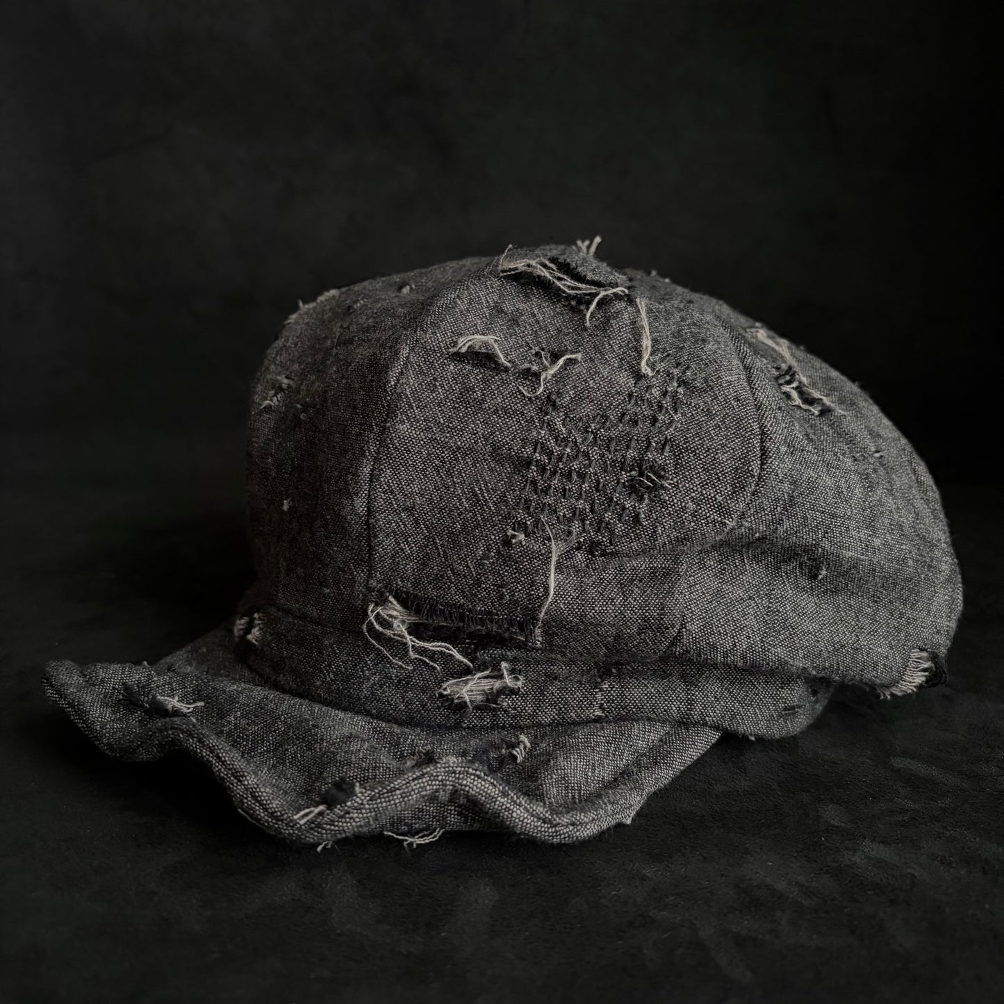 Slab stitch damage gray casquette