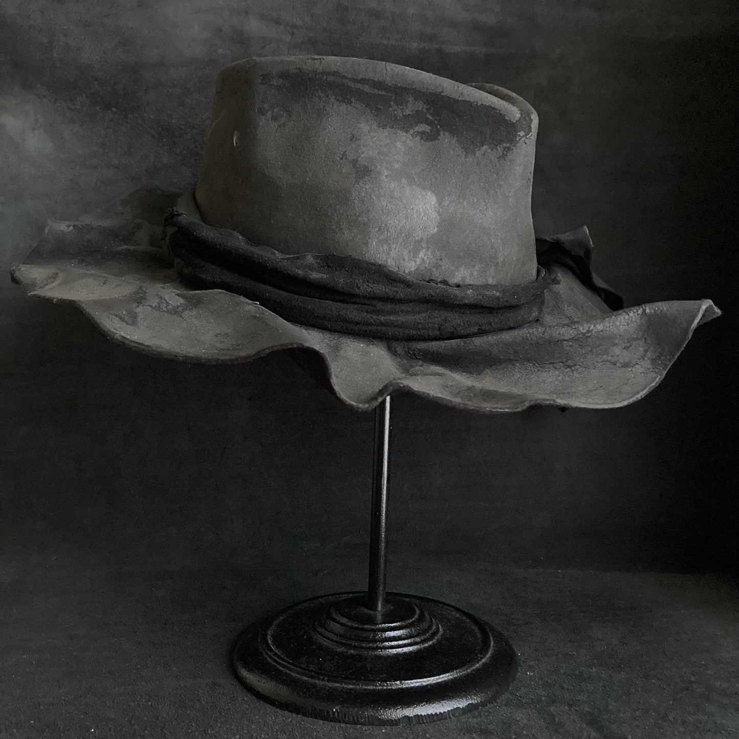 Charcoal bellows brim fedora hat
