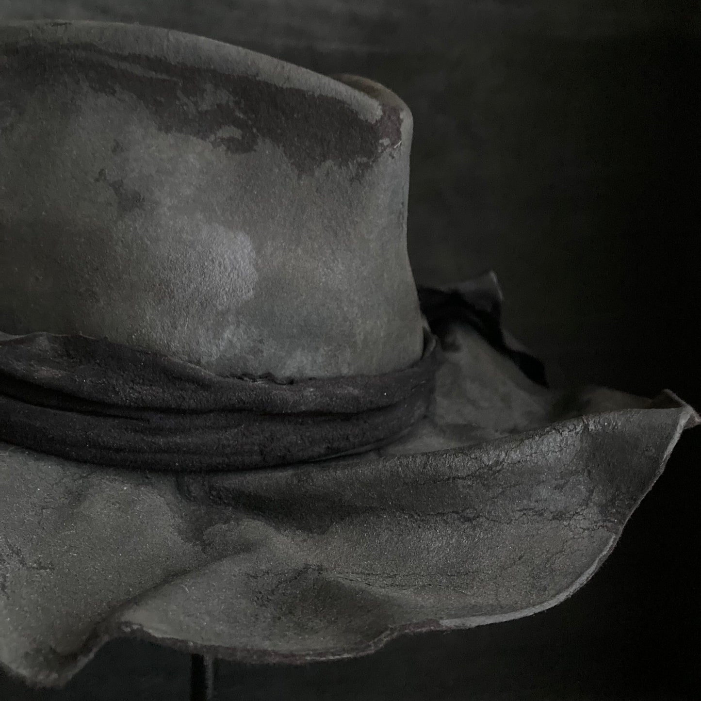 Charcoal bellows brim fedora hat