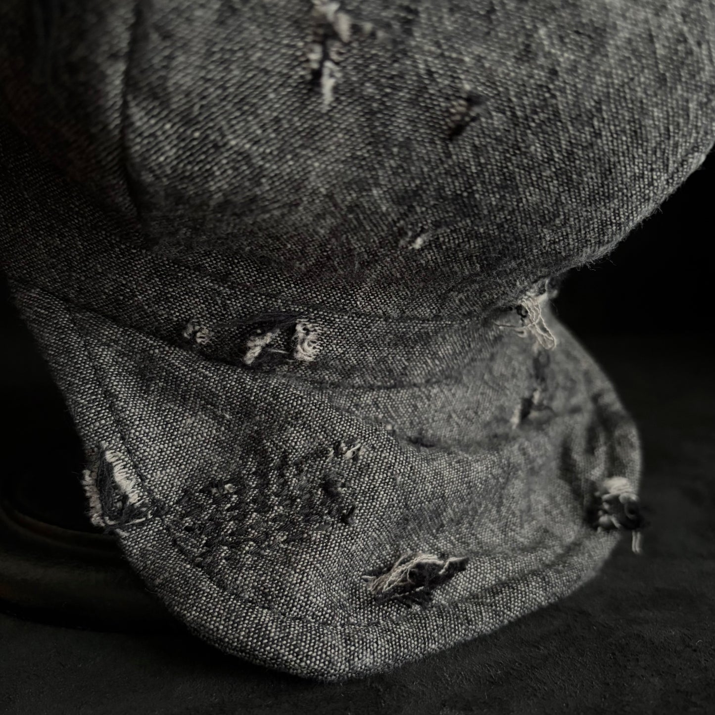 Slab stitch damage gray casquette