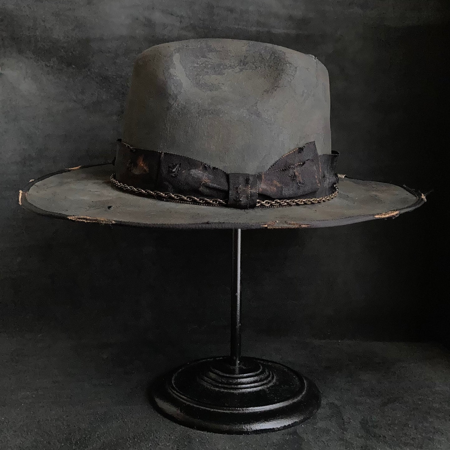 Charcoal darkness rich western hat