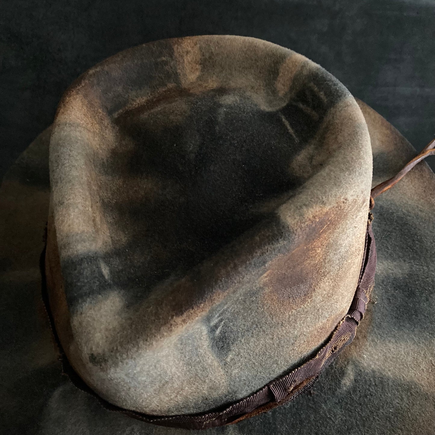 Ladder navy burned fedora hat