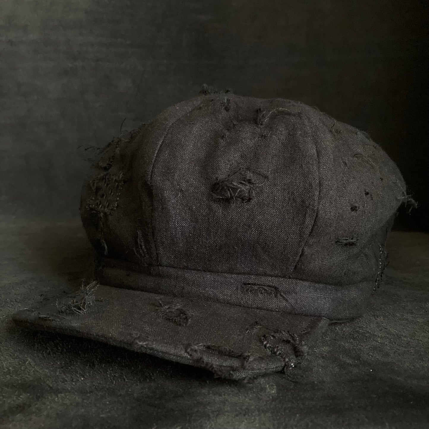 Black linen damage patchwork＆ stitch casquette (brim core)
