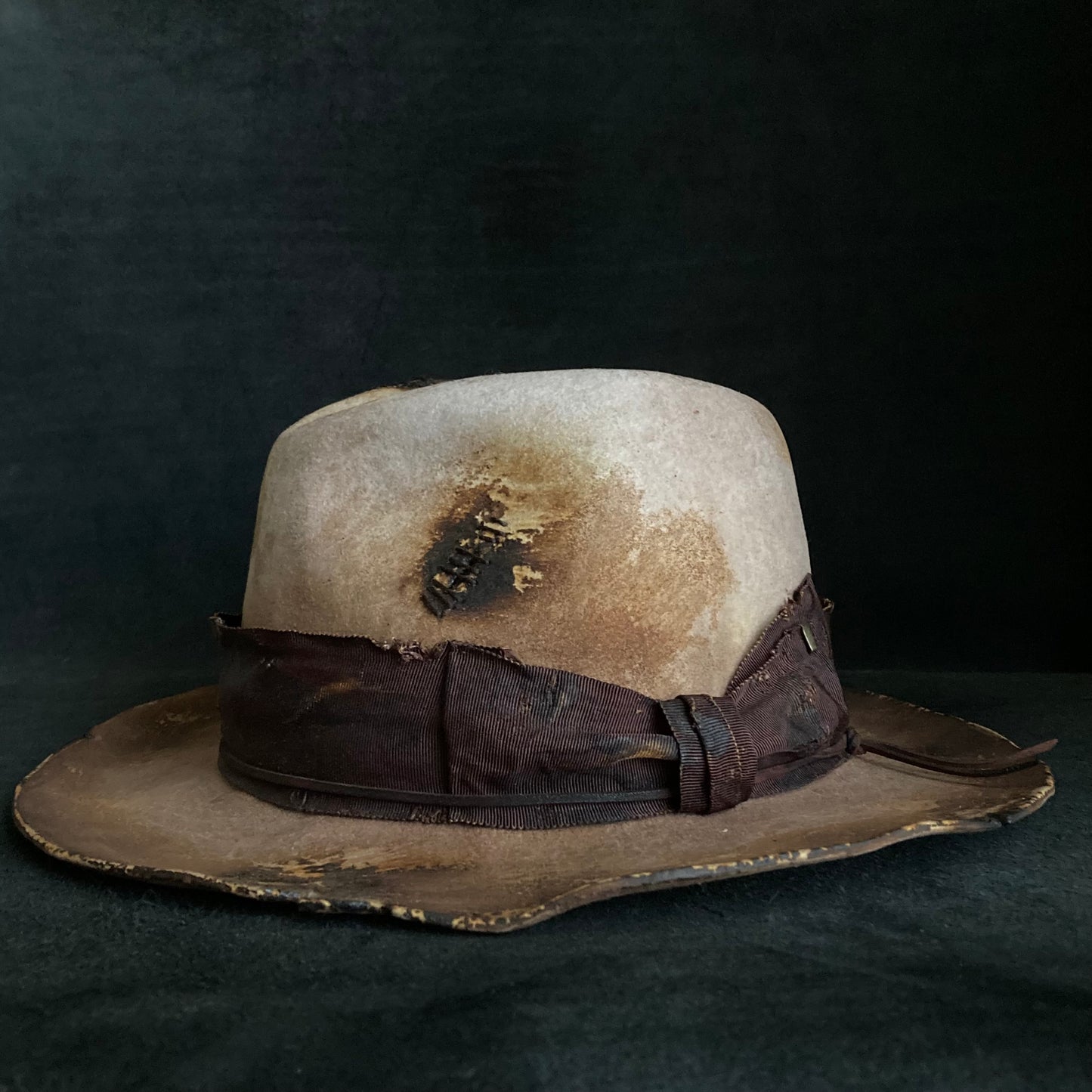 Hand-dyed brown middle fedora hat
