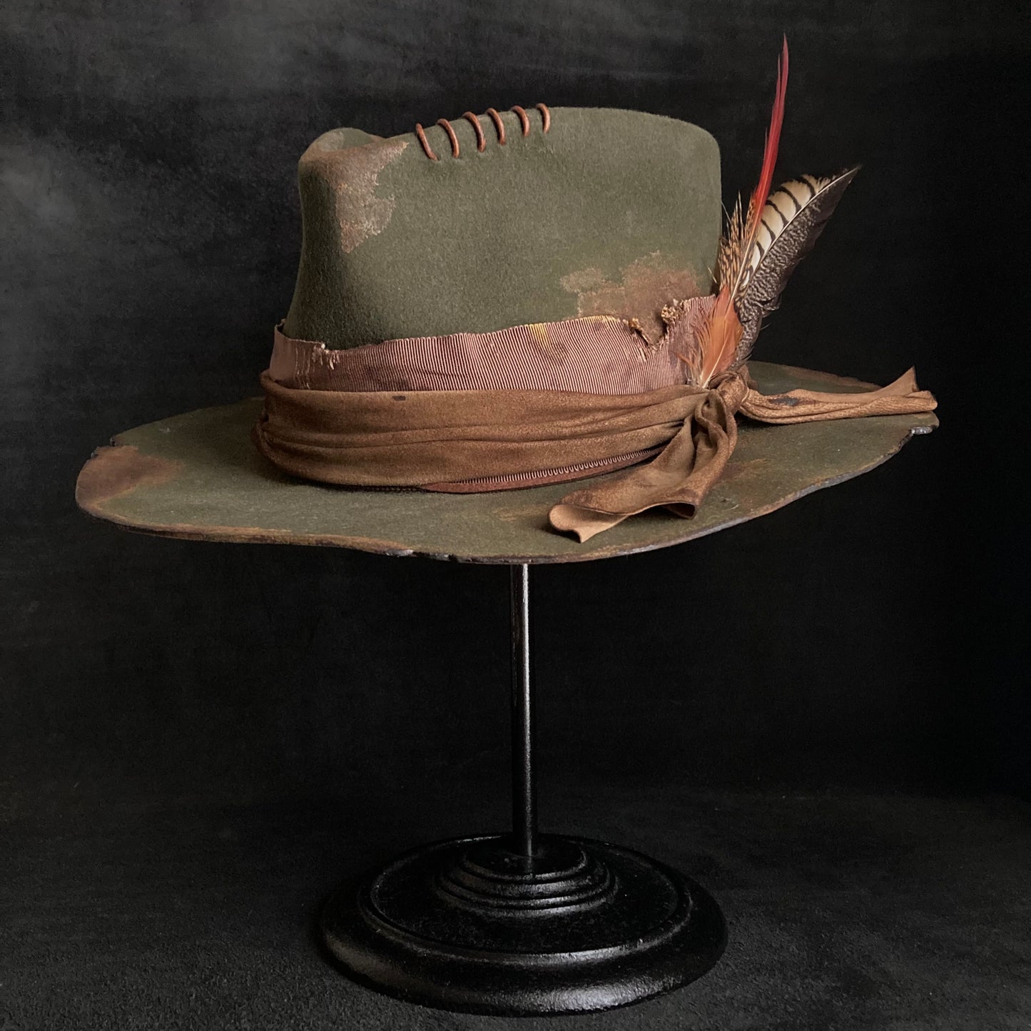 Feather dark olive burned fedora hat