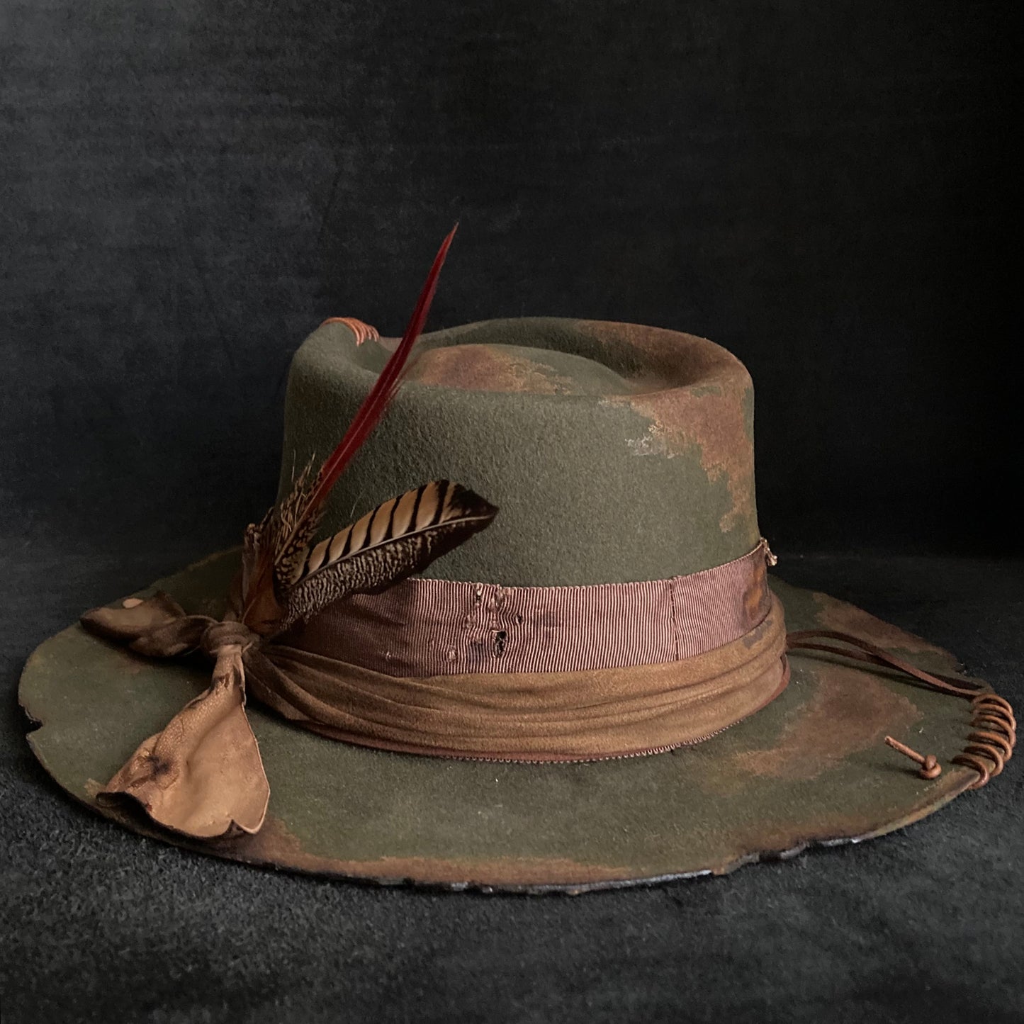 Feather dark olive burned fedora hat