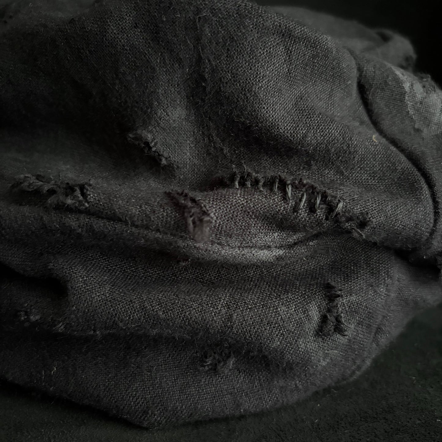 Black linen damage patchwork＆ stitch casquette (brim core)