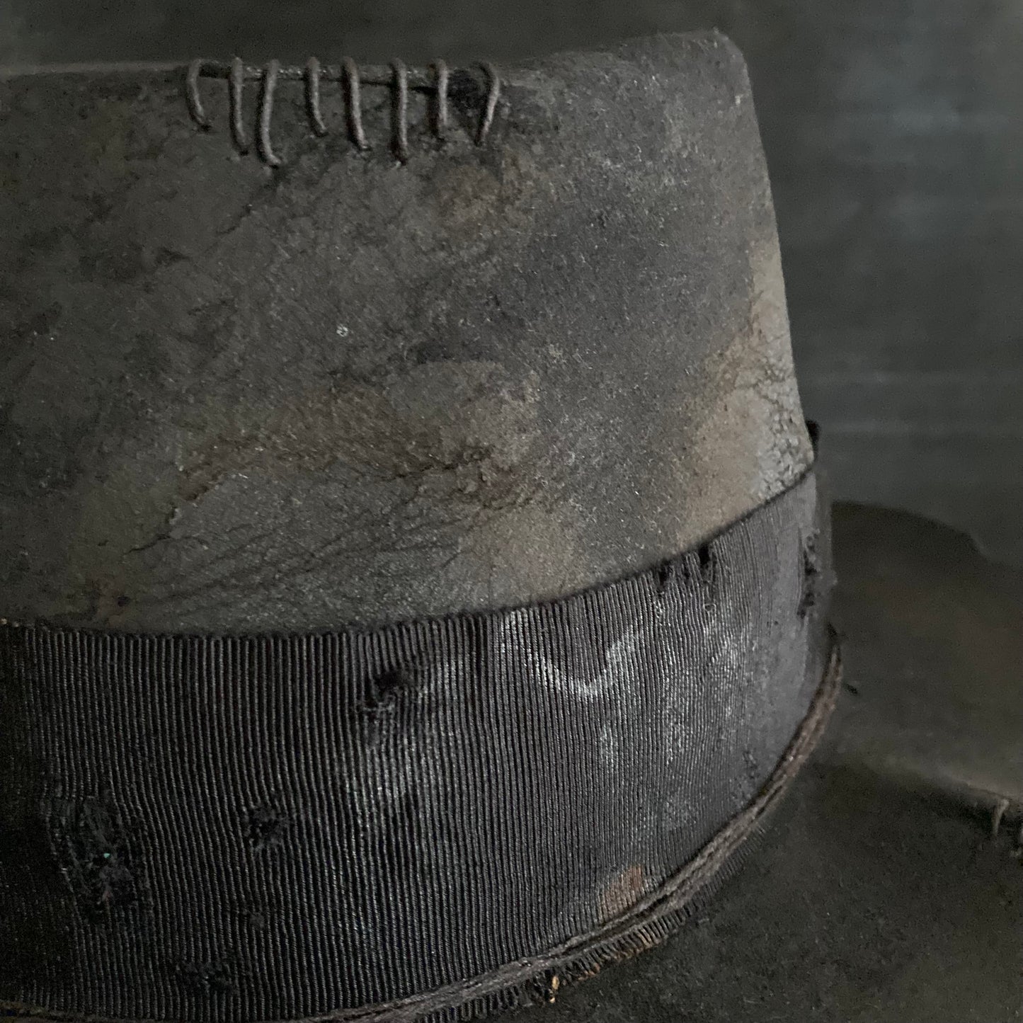 Charcoal waxed threds fedora