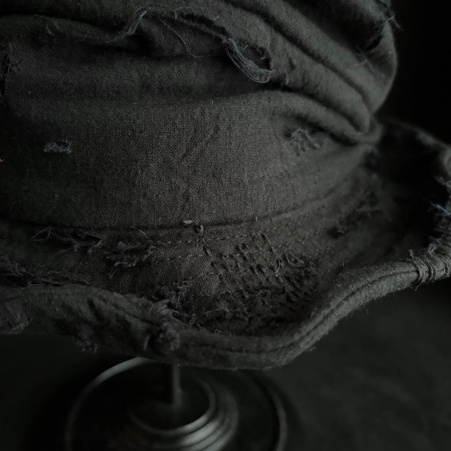 Black thin cotton linen damage turn bucket hat