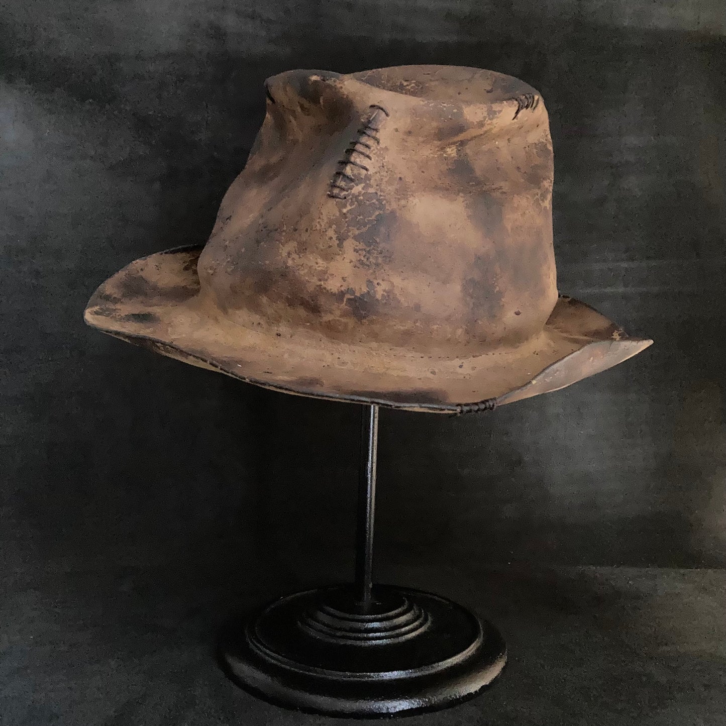 Burned crush fedora hat