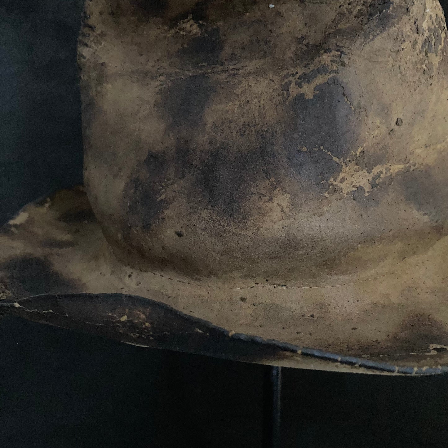 Burned crush fedora hat