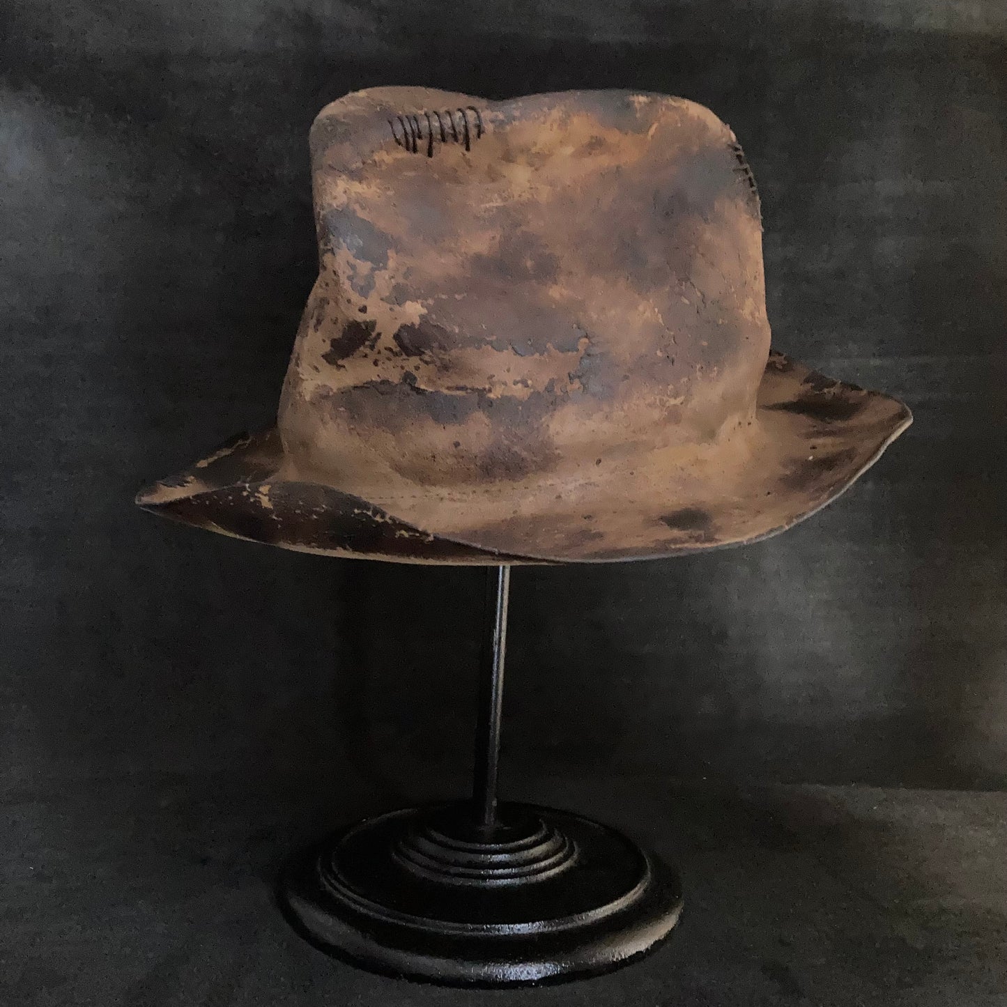 Burned crush fedora hat