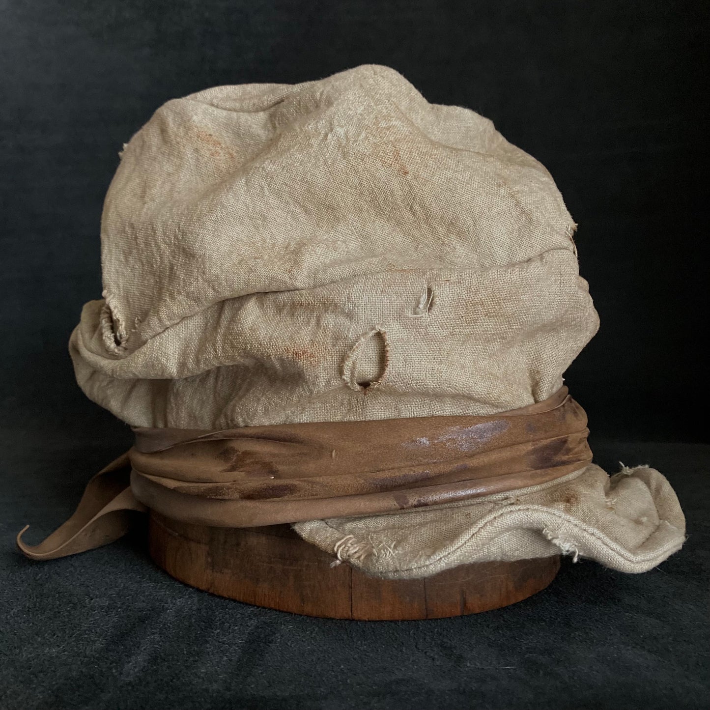 Damage natural ramie martial turn cap