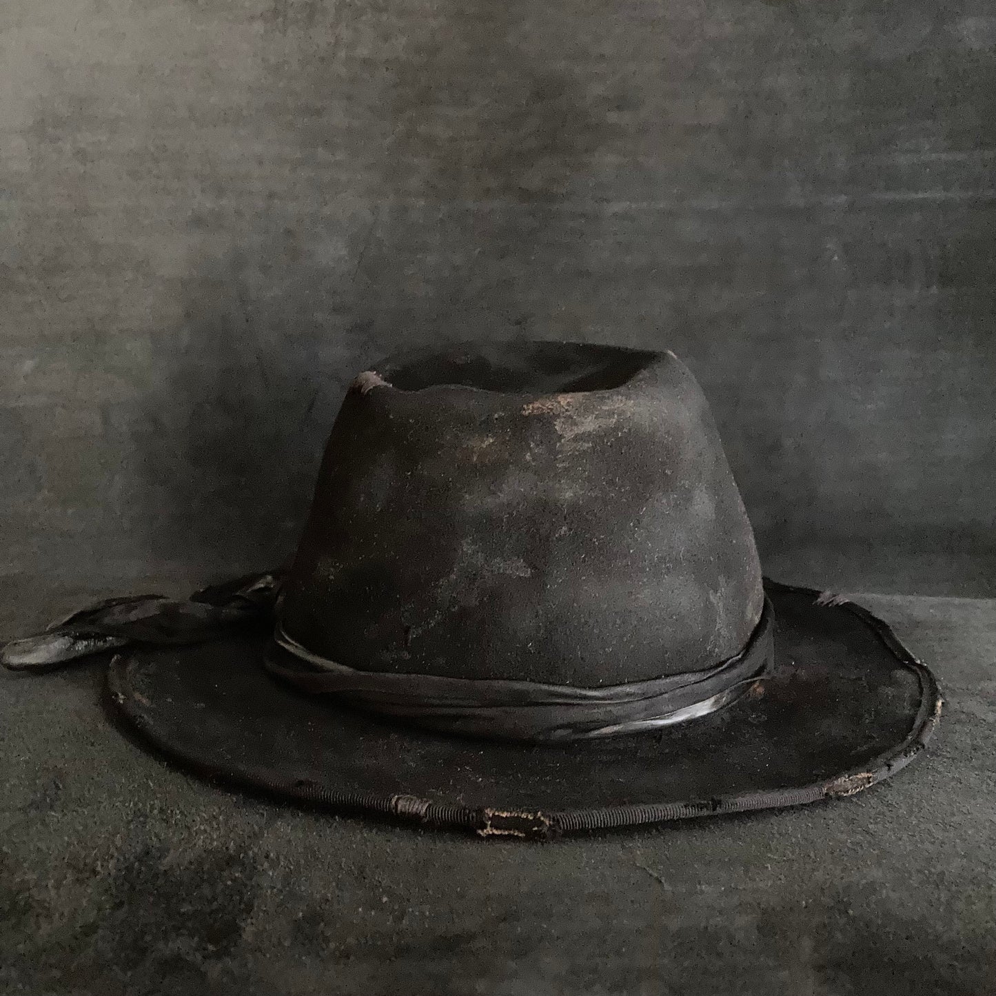 Black leather back  hat