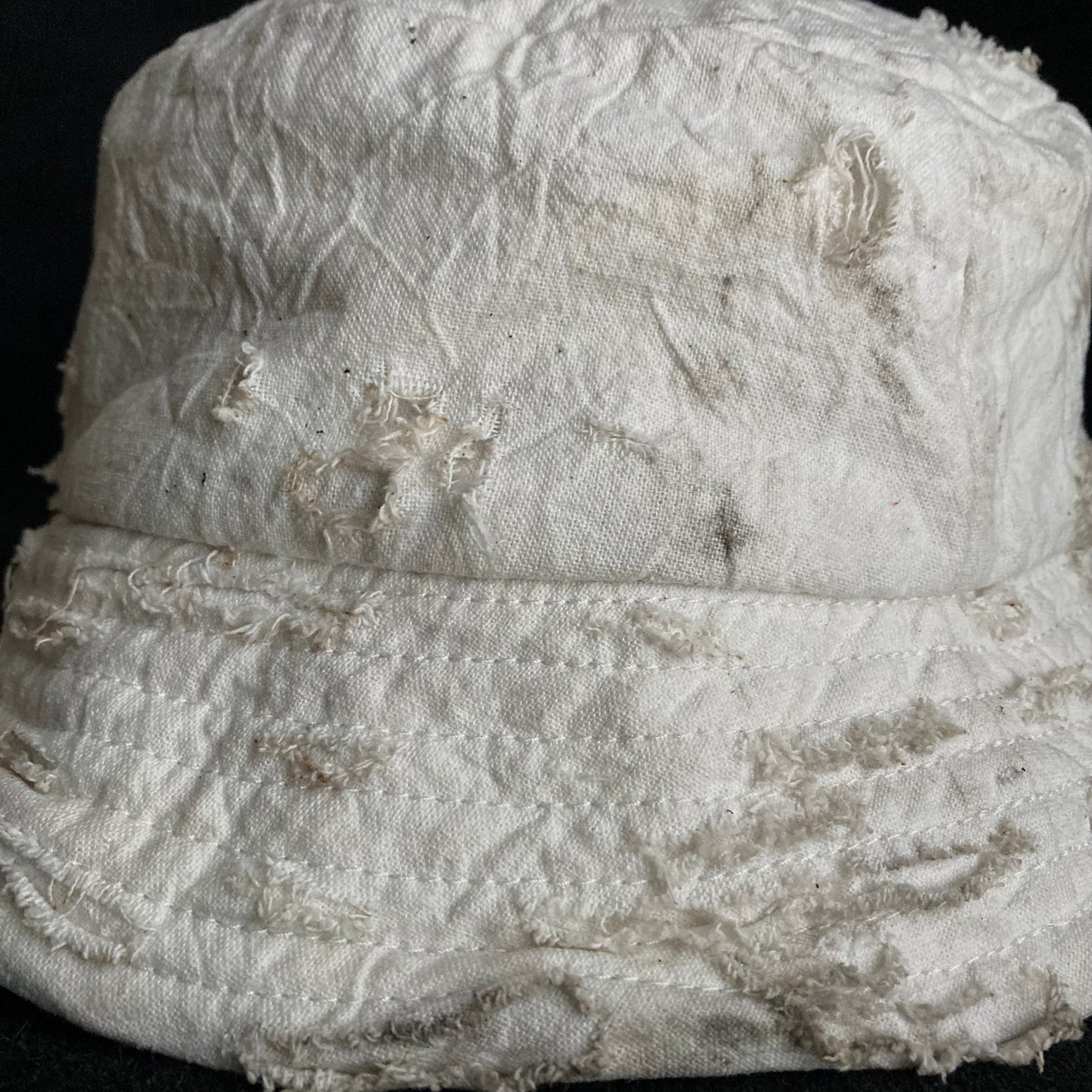 Distressed  white steep bucket