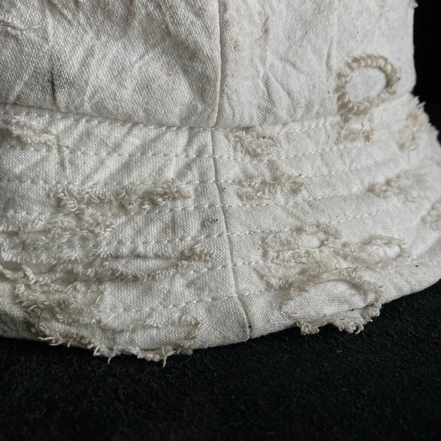 Distressed  white steep bucket