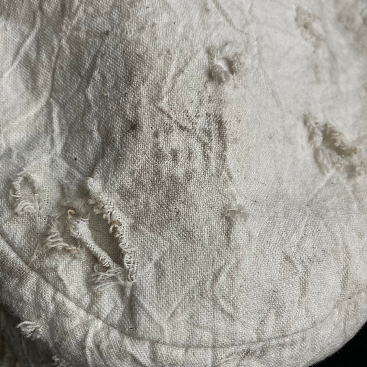 Distressed  white steep bucket