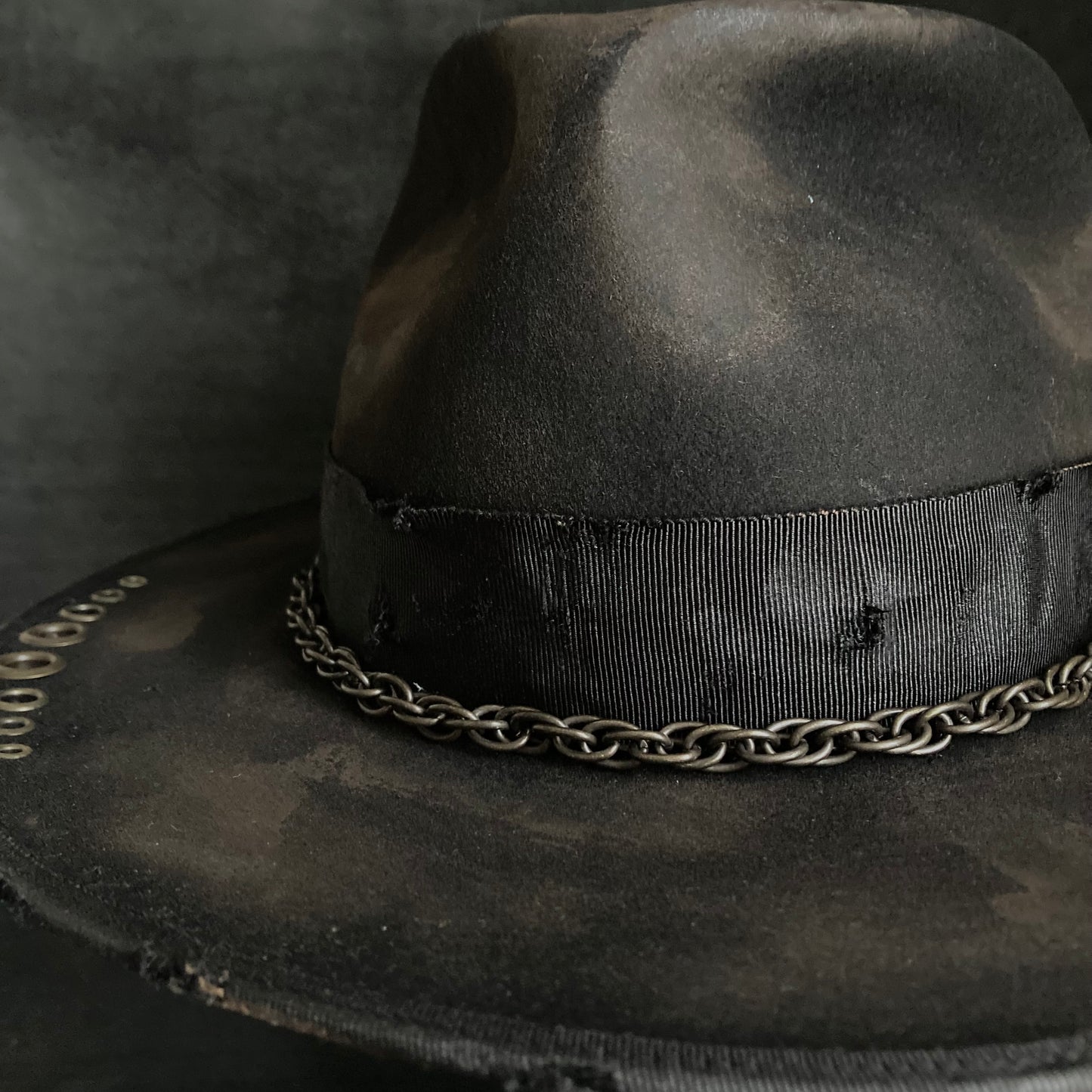 Bad thick chain fedora hat