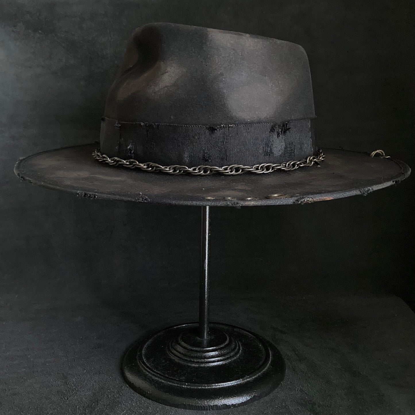 Bad thick chain fedora hat