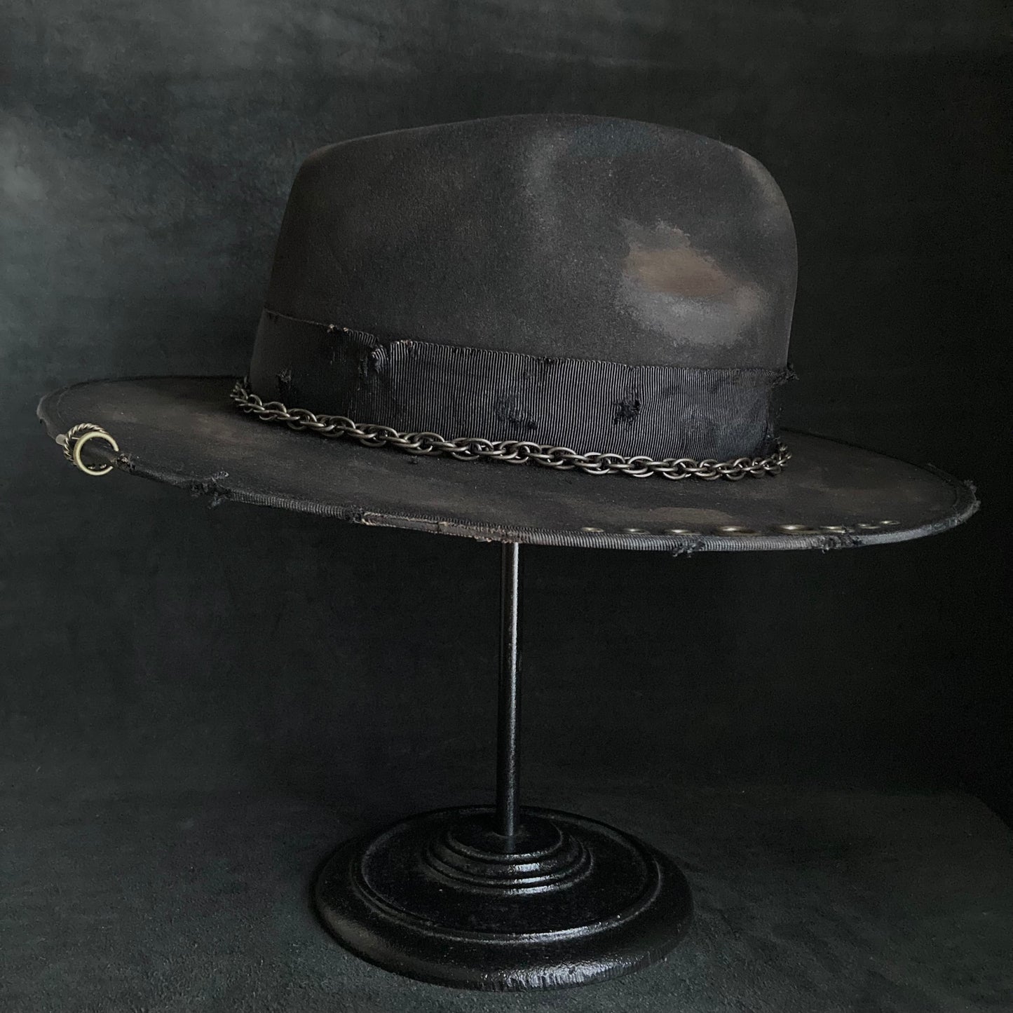 Bad thick chain fedora hat