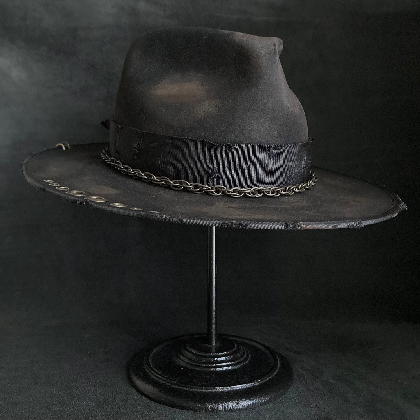 Bad thick chain fedora hat