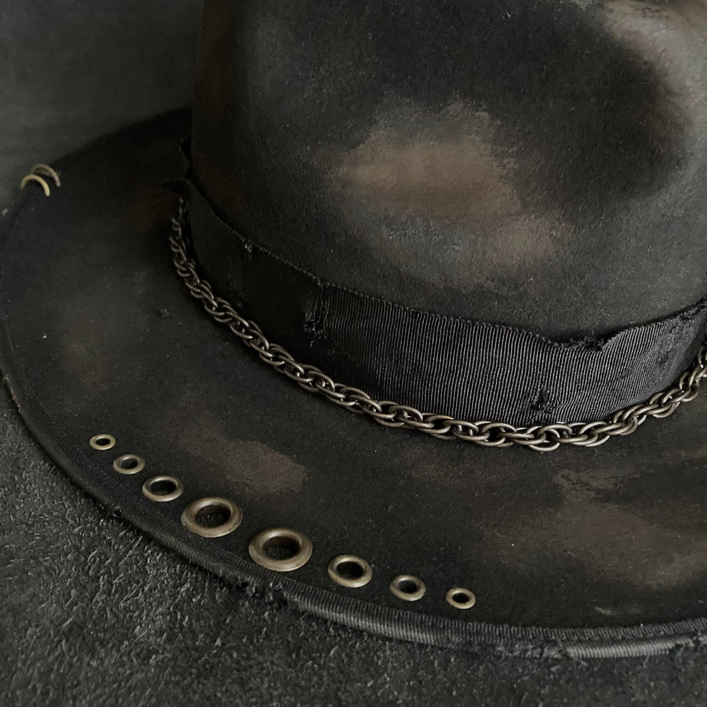 Bad thick chain fedora hat