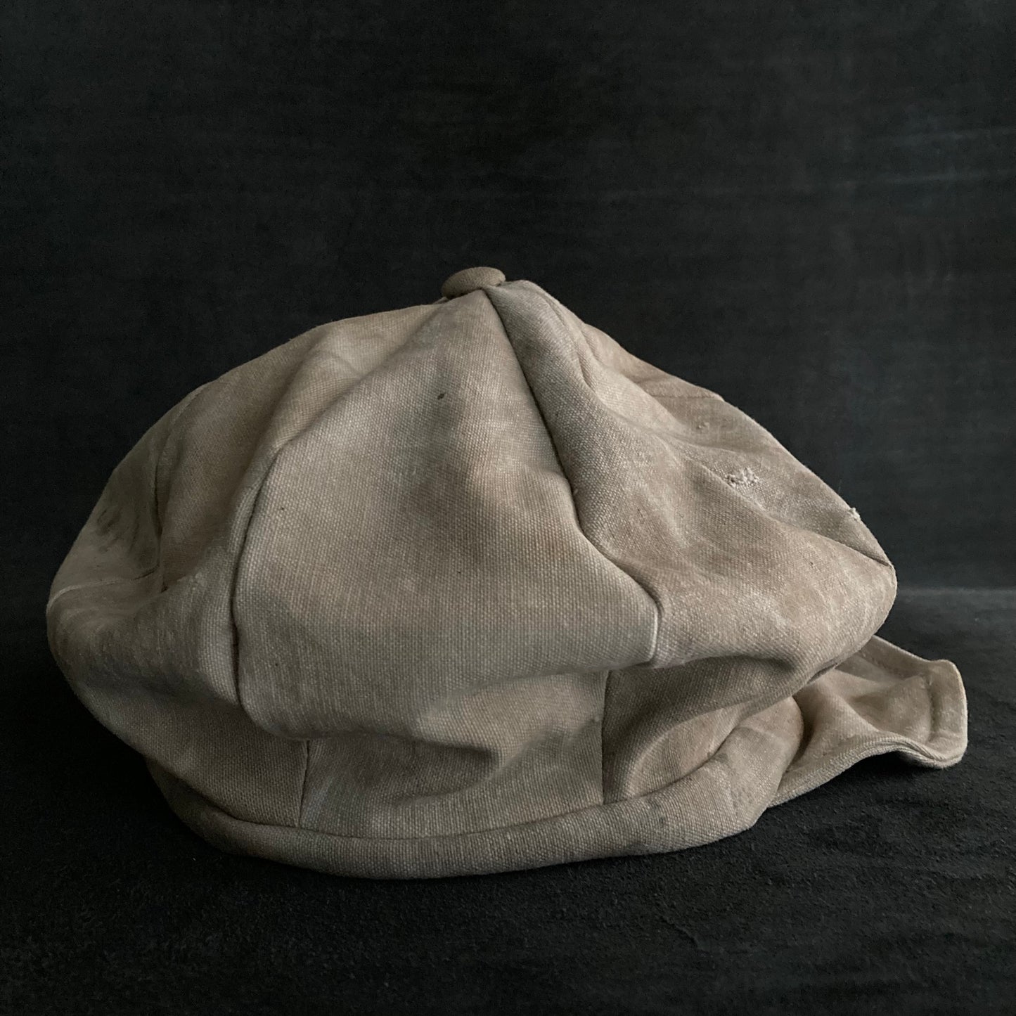 Old beige cloth casquette