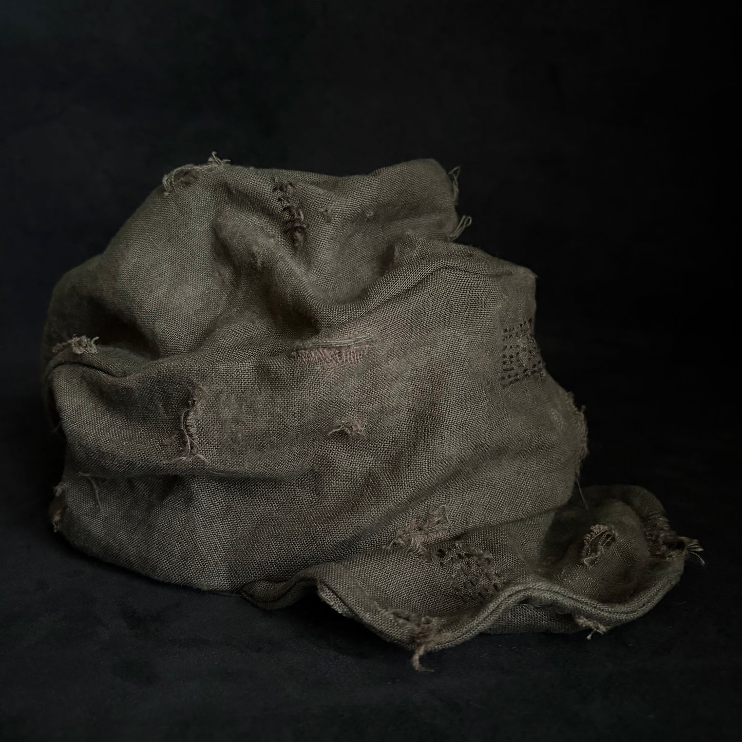 Brown khaki damage stitch turn cap
