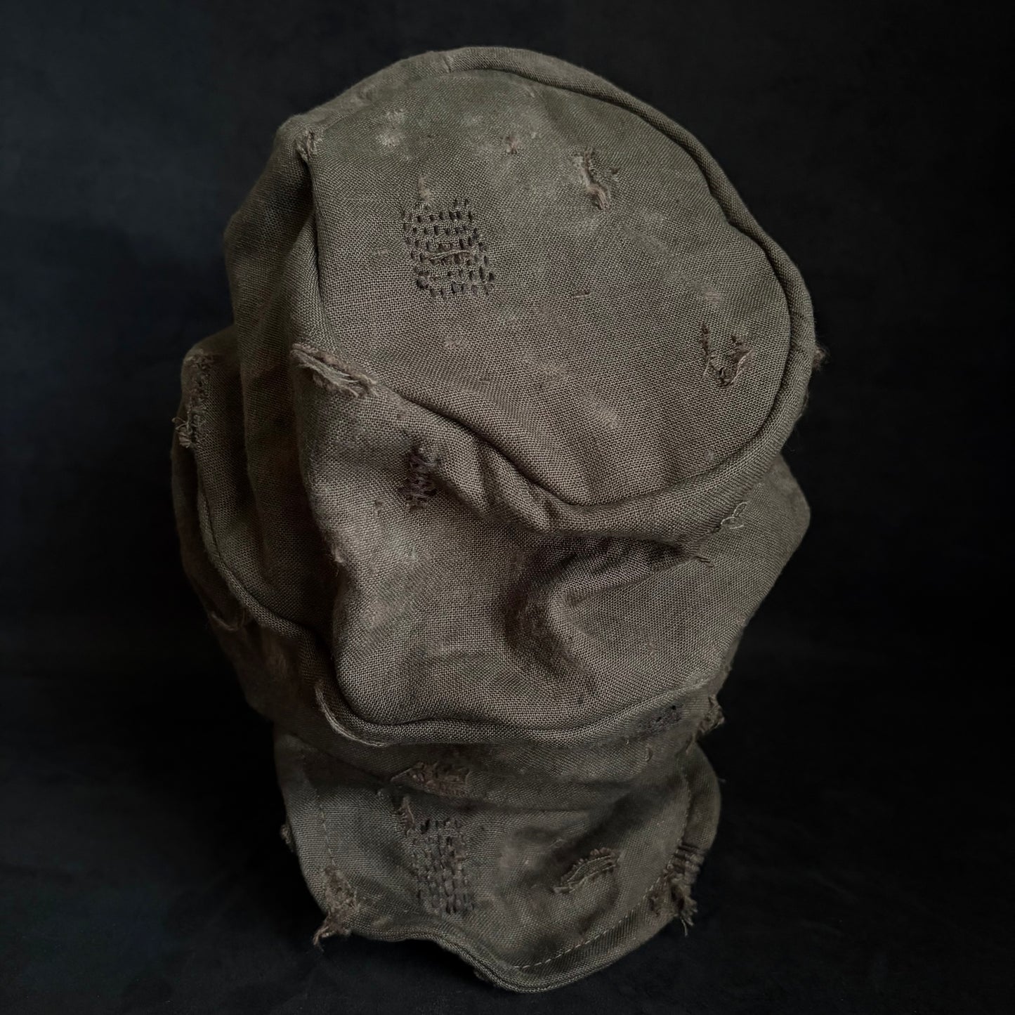 Brown khaki damage stitch turn cap