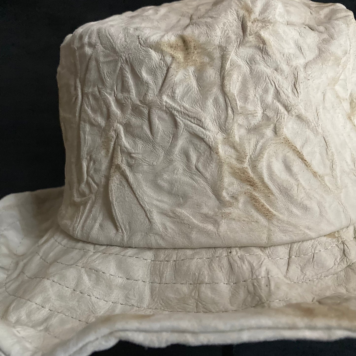 Wrinkled ivory leather bucket hat