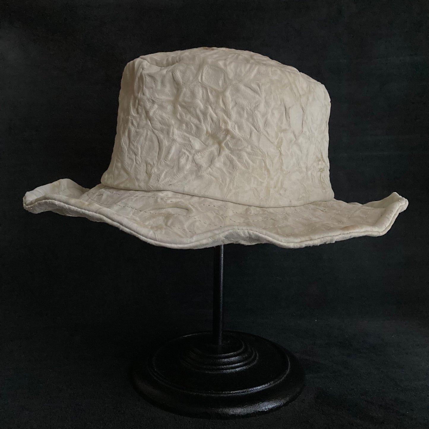 Wrinkled ivory leather bucket hat