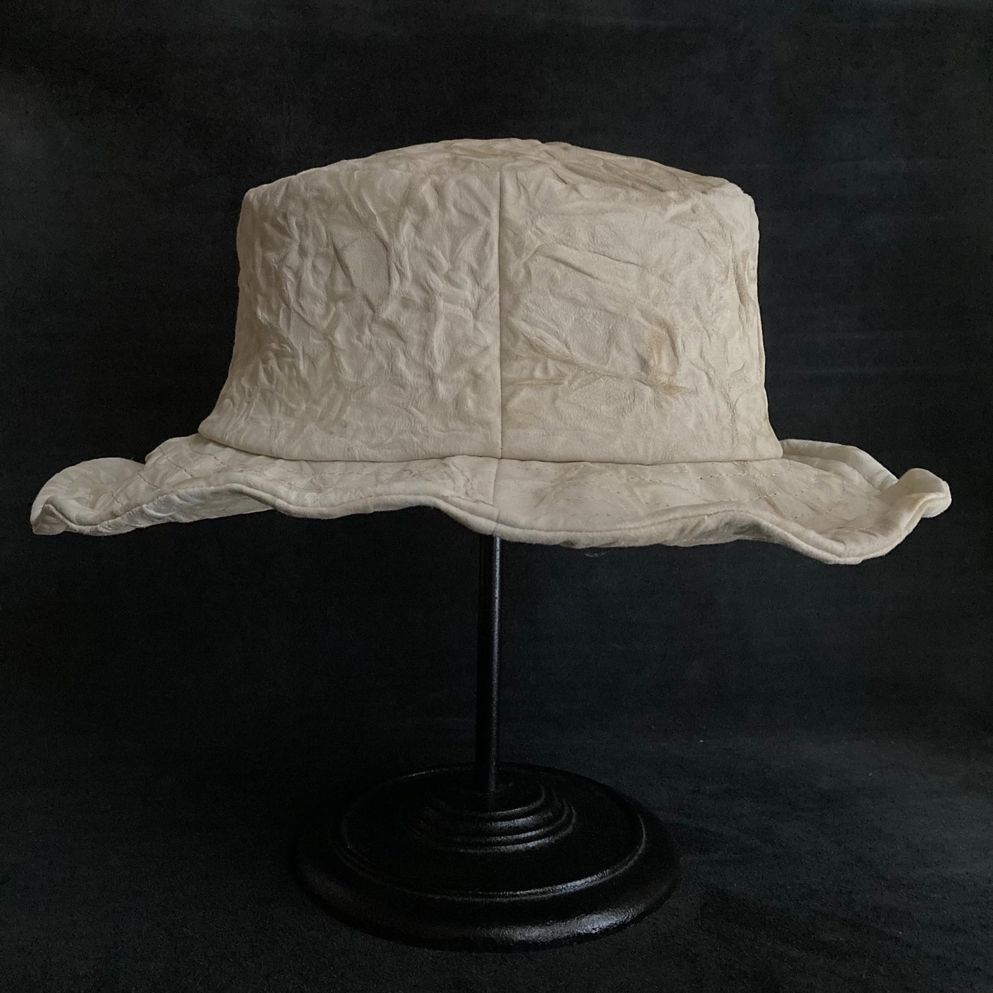 Wrinkled ivory leather bucket hat