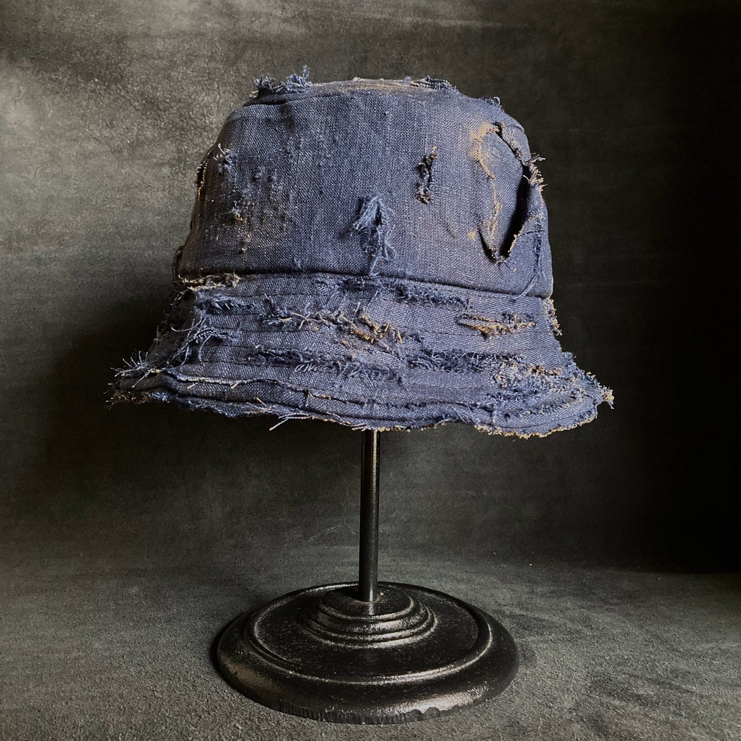 Distressed navy linen  bucket hat