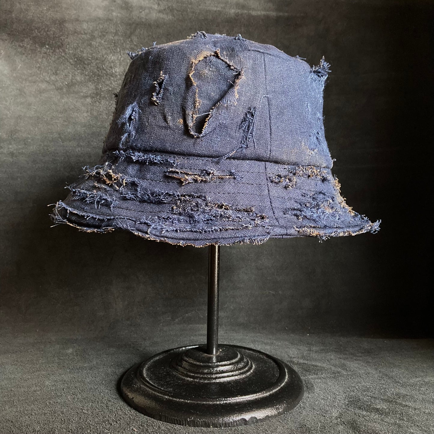 Distressed navy linen  bucket hat