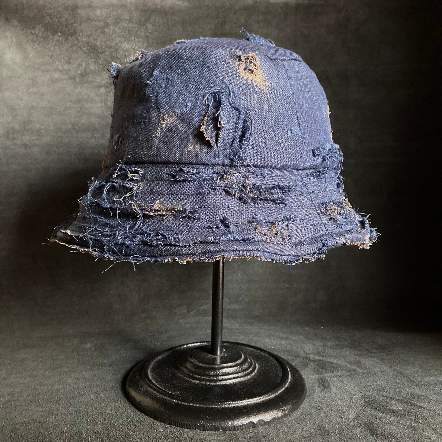 Distressed navy linen  bucket hat