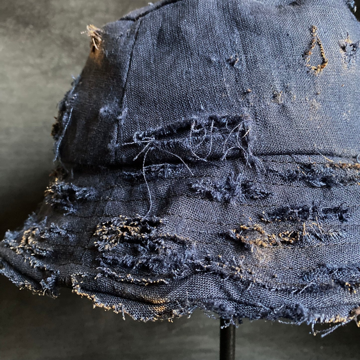 Distressed navy linen  bucket hat