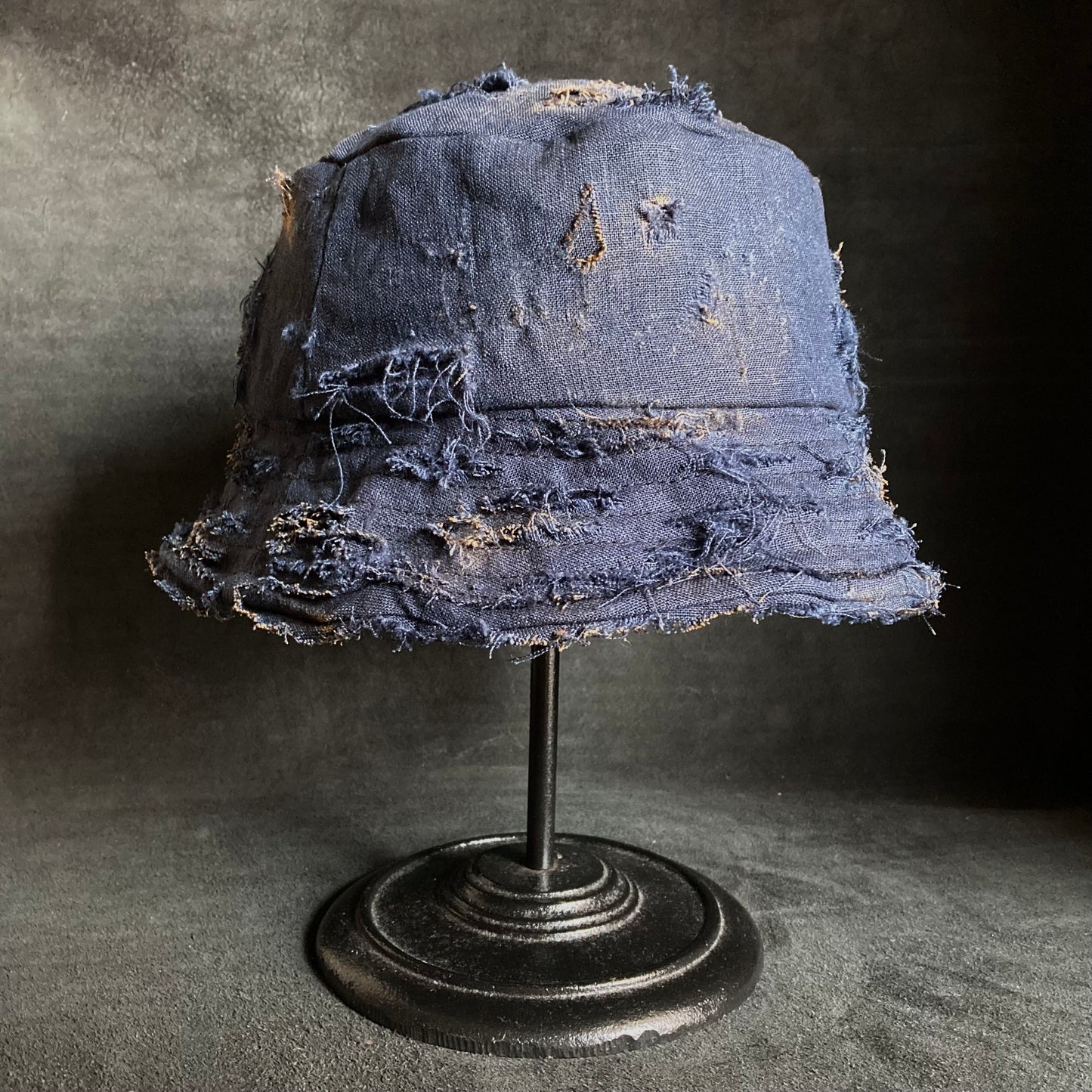 Distressed navy linen  bucket hat