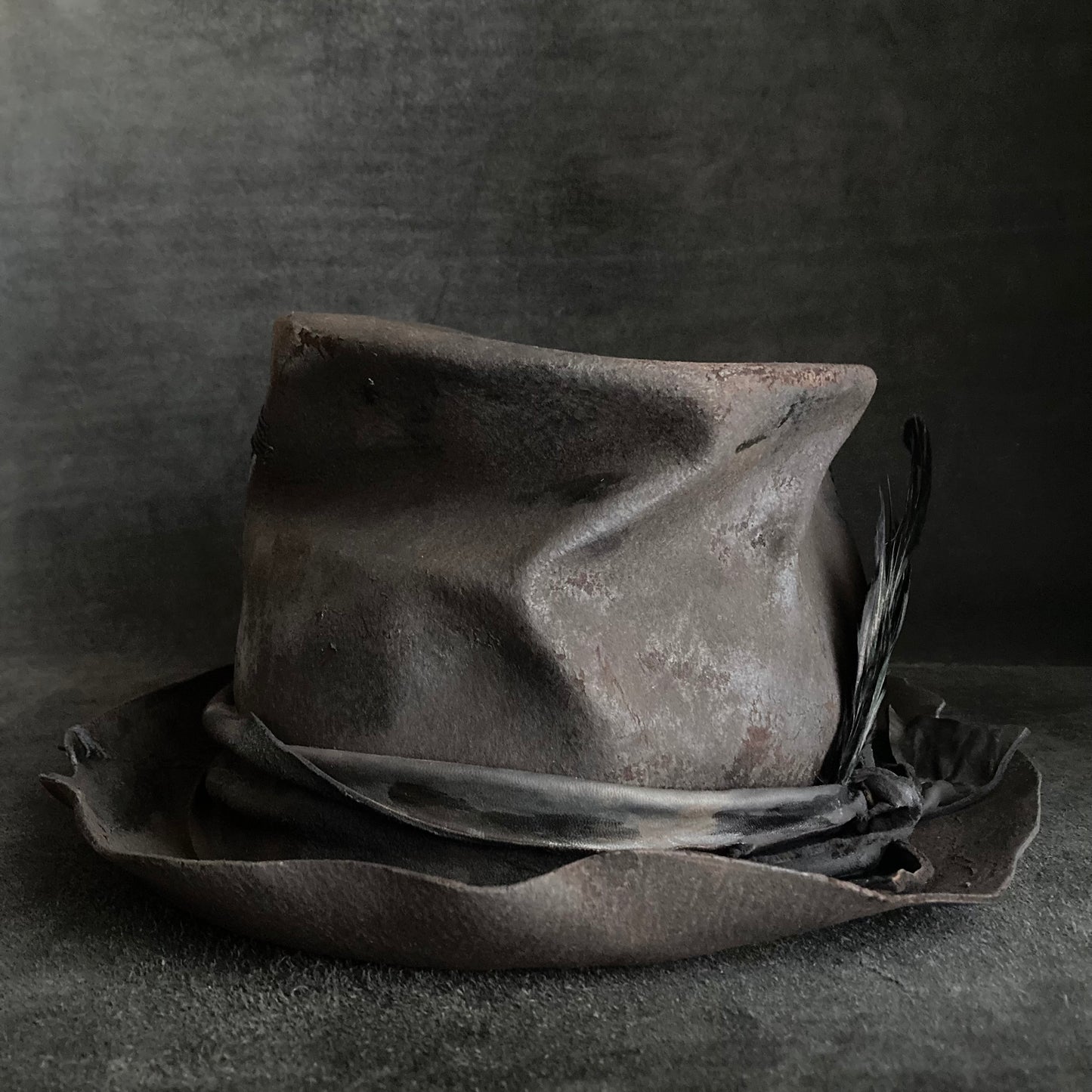 Charcoal crow crash silk hat