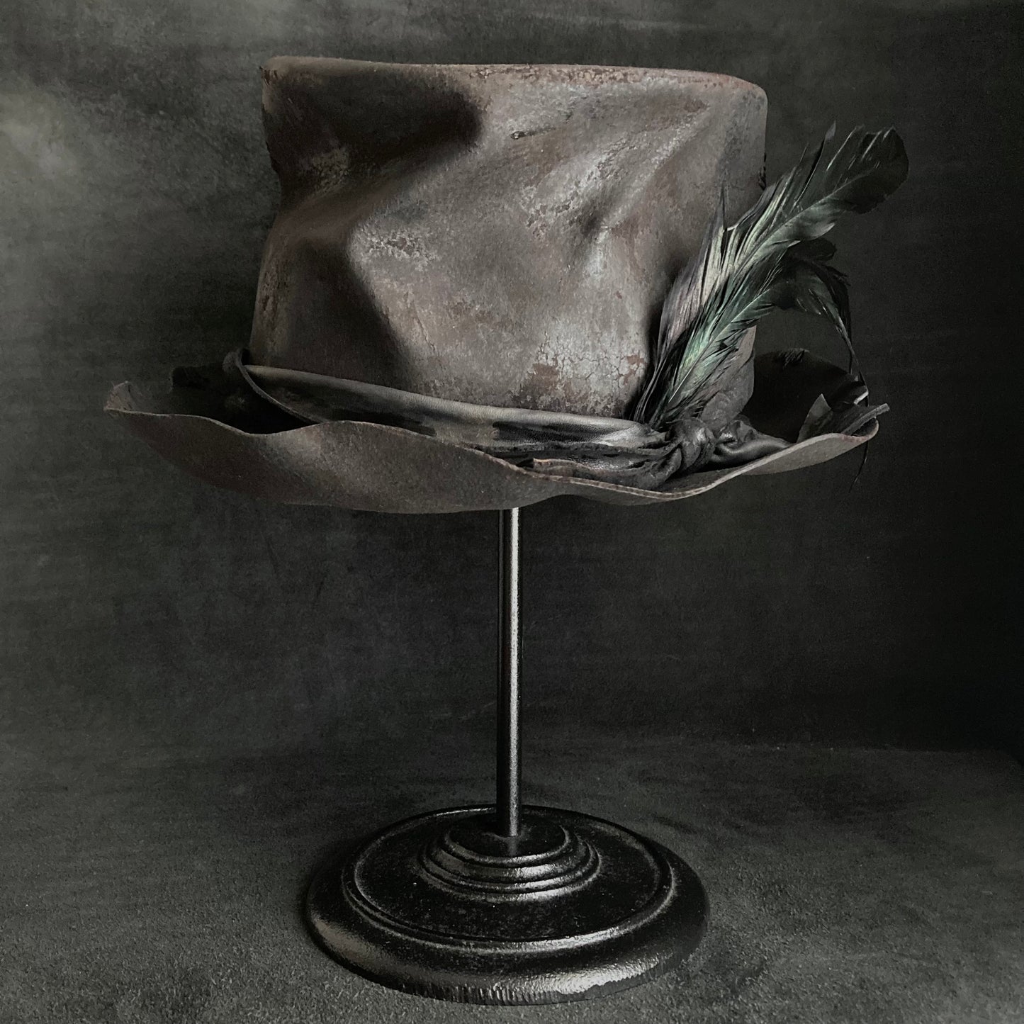 Charcoal crow crash silk hat