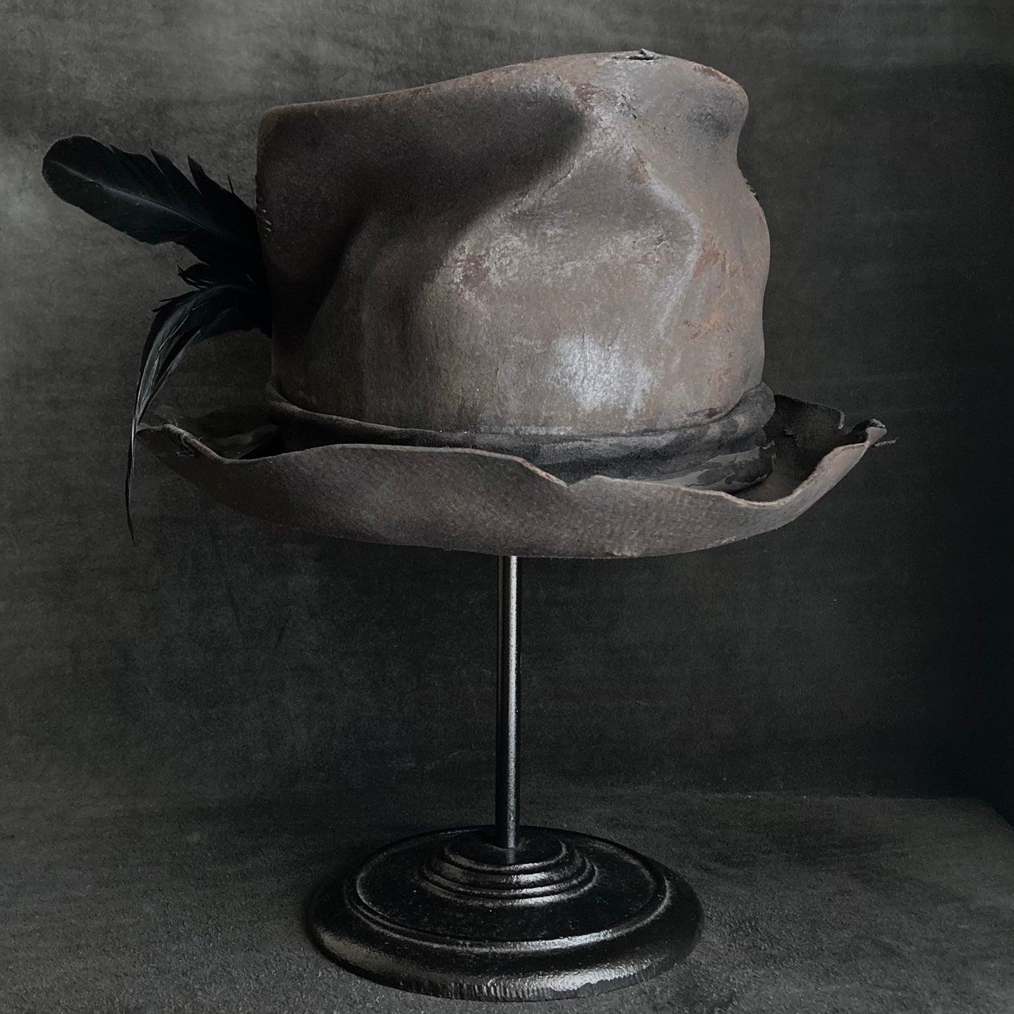 Charcoal crow crash silk hat